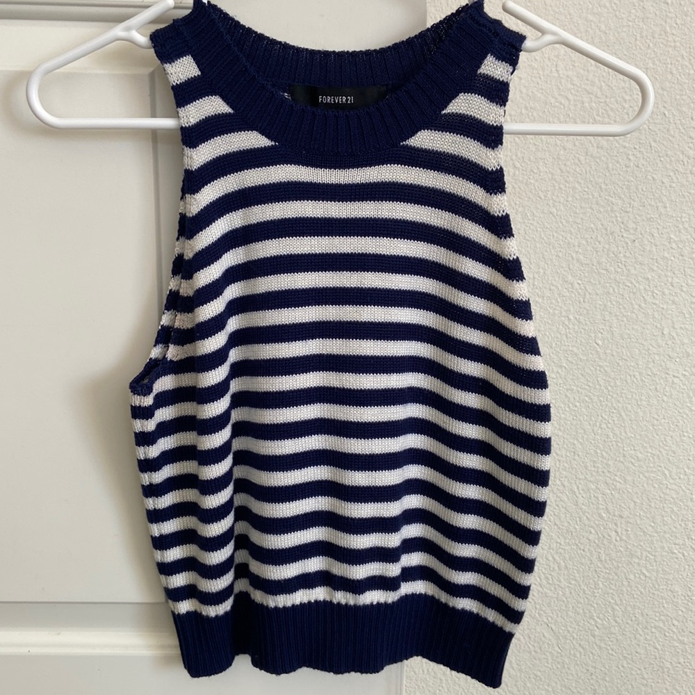 Forever 21 stripped crop tank sweater size medium